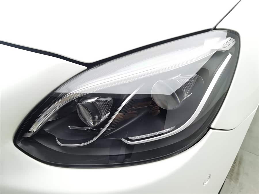 Mercedes-Benz SLC Class 2016 car image #8