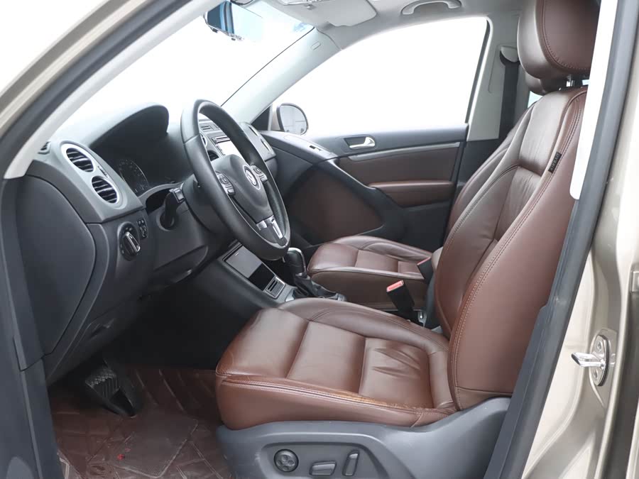 Volkswagen Tiguan 2014 #8 Volkswagen Tiguan 2014 car image #8