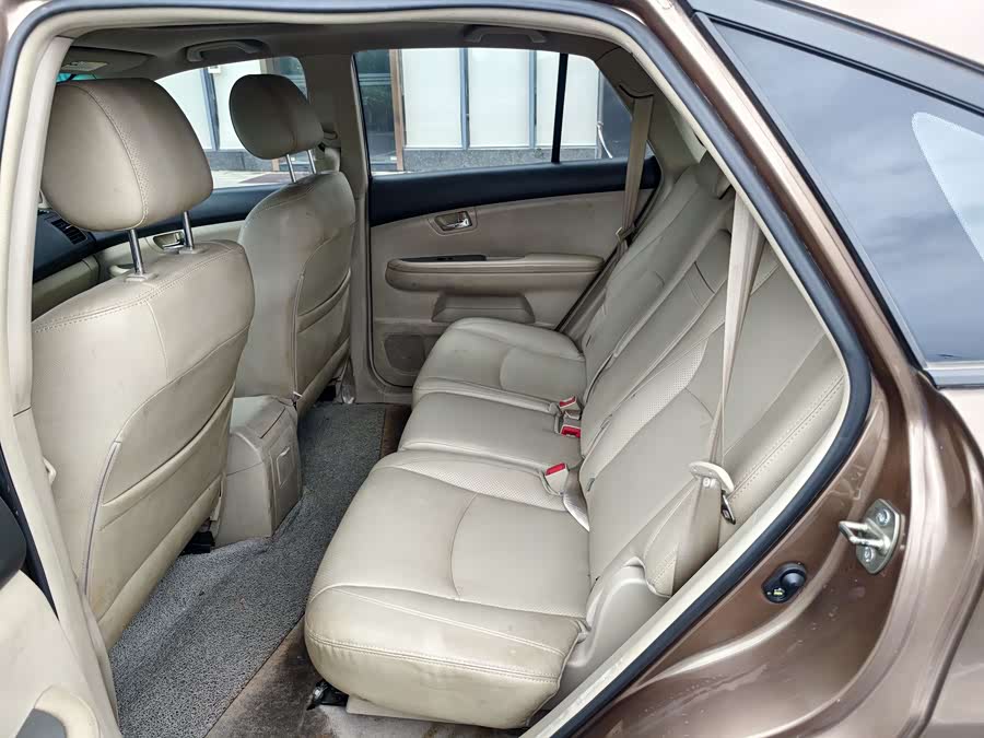 BYD S6 2013 car image #8