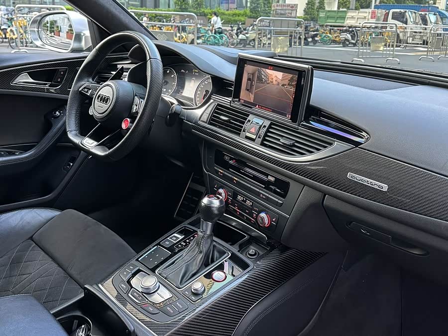 Audi RS 6 2016 صورة سيارة #8