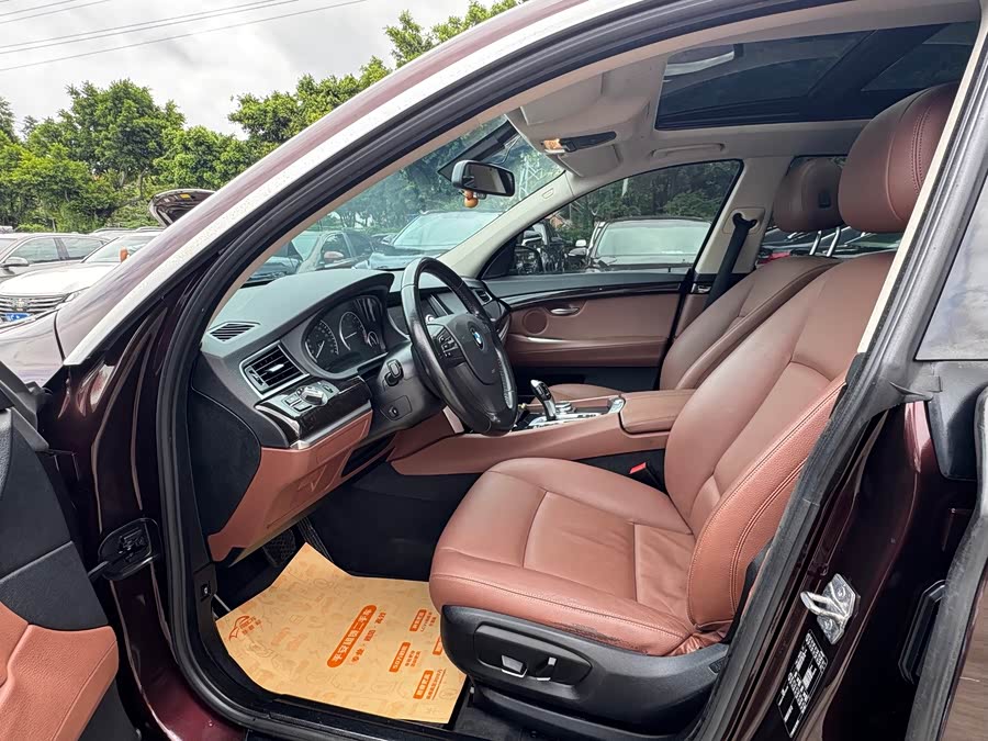 BMW 5 Series GT 2015 #8 BMW 5 Series GT 2015 immagine di auto #8