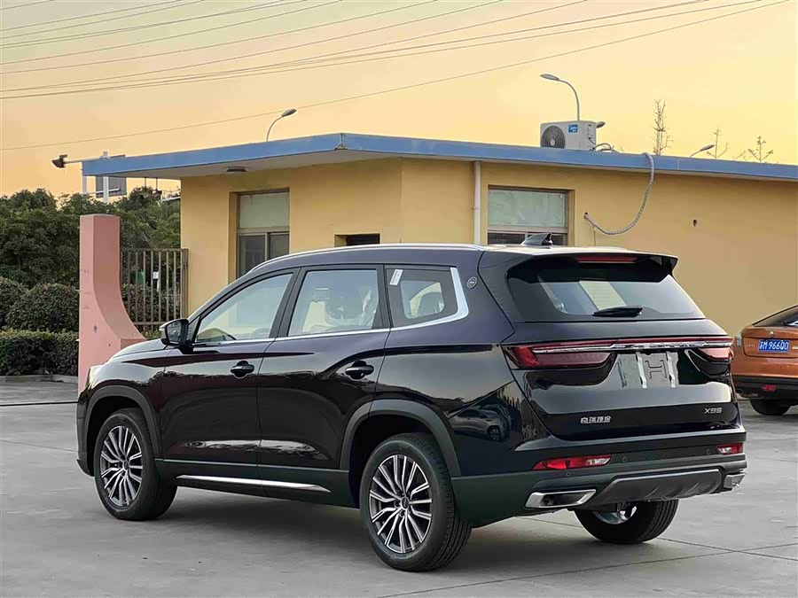 Jetour X95 2025 car image #8