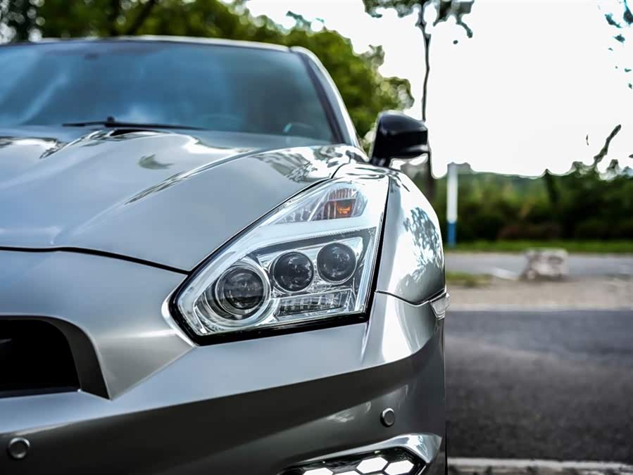 日产 日产GT-R 2012 汽车图片 #8