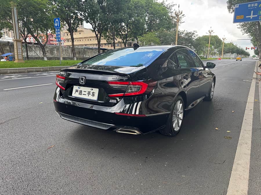 BYD F3R 2022 car image #8