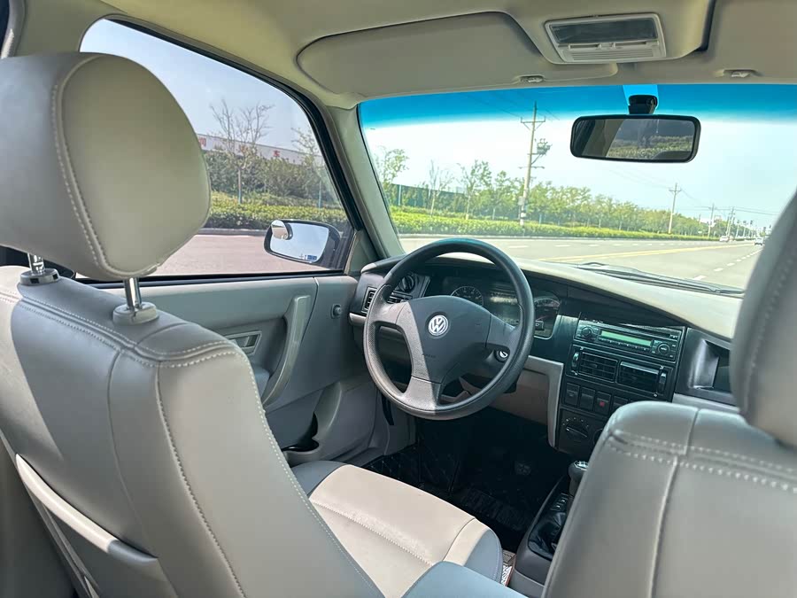 Volkswagen Santana Vista 2013 #8 Volkswagen Santana Vista 2013 car image #8