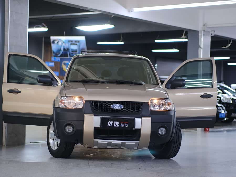 Ford Escape (Imported) 2007 immagine di auto #8