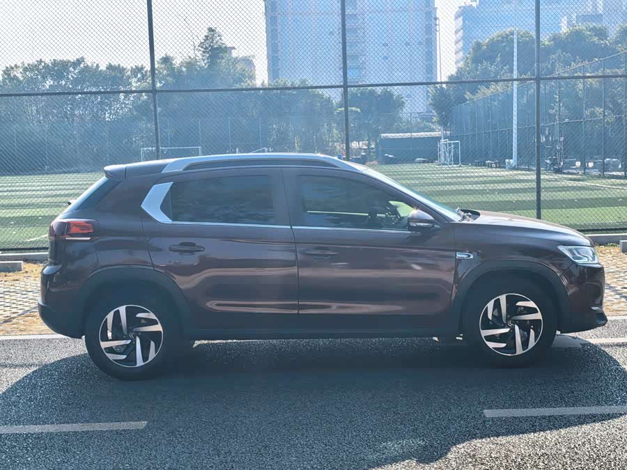 Citroen C4L 2015 car image #8