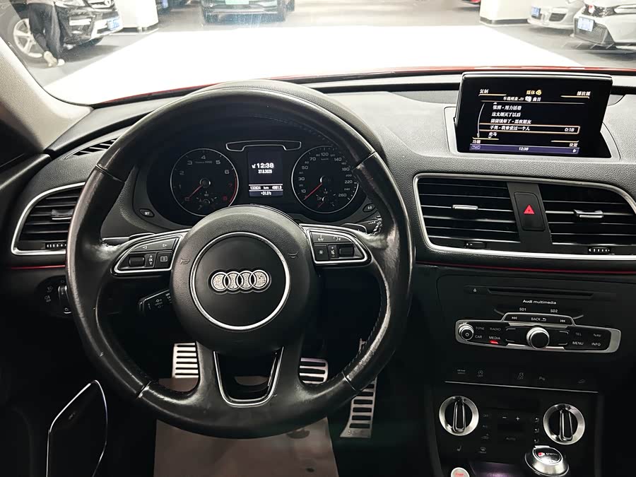 Audi Q3 (Imported) 2015 #8 Audi Q3 (Imported) 2015 car image #8