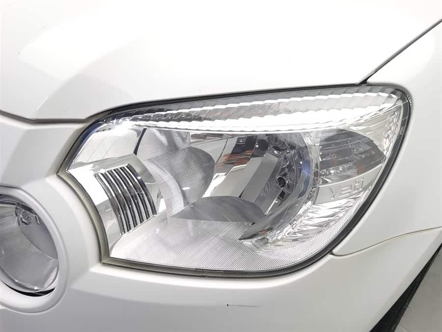 Skoda Yeti (Imported) 2014 car image #8