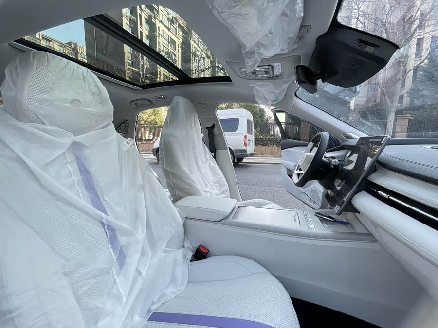 GEELY 2023 car image #8