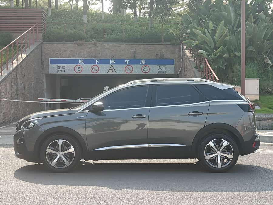 Peugeot 4008 2017 #8 Peugeot 4008 2017 car image #8