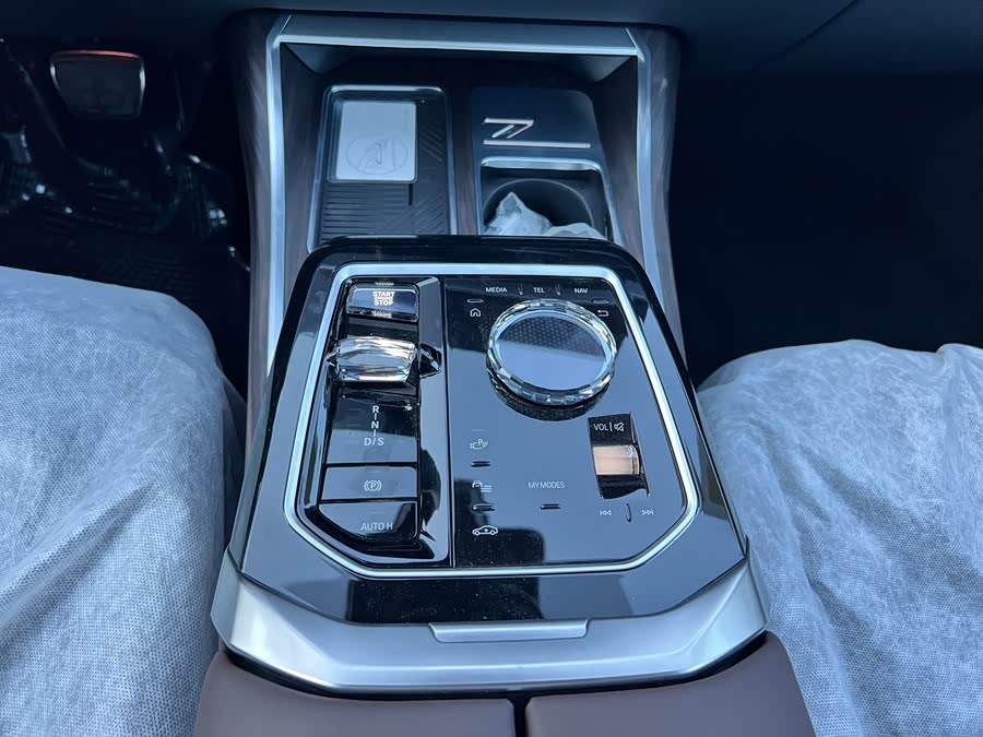 BMW 7 Series #8 BMW 7 Series car image #8