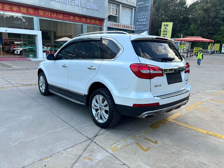 Haval H8 2017 car image #8