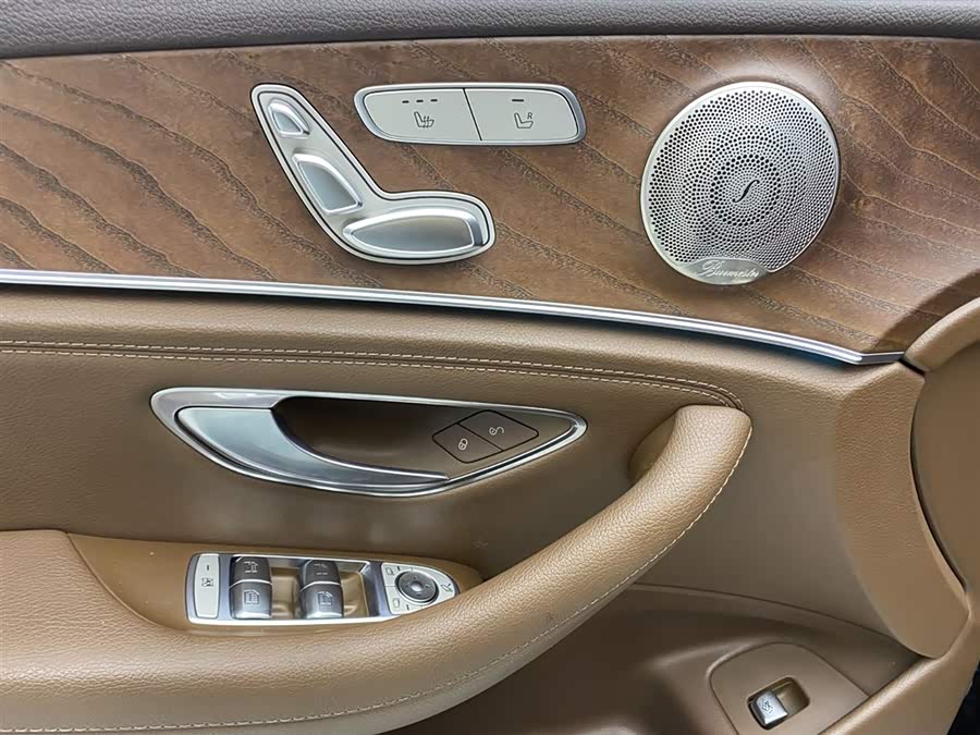 Mercedes-Benz E Class 2022 car image #8