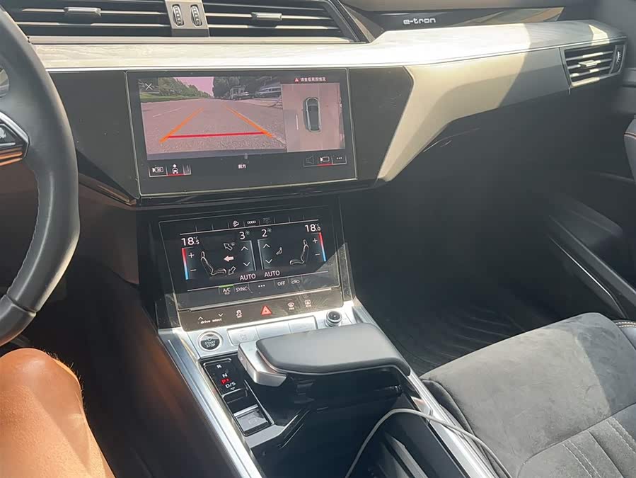 Mercedes-Benz SLK AMG 2021 #8 Mercedes-Benz SLK AMG 2021 صورة سيارة #8