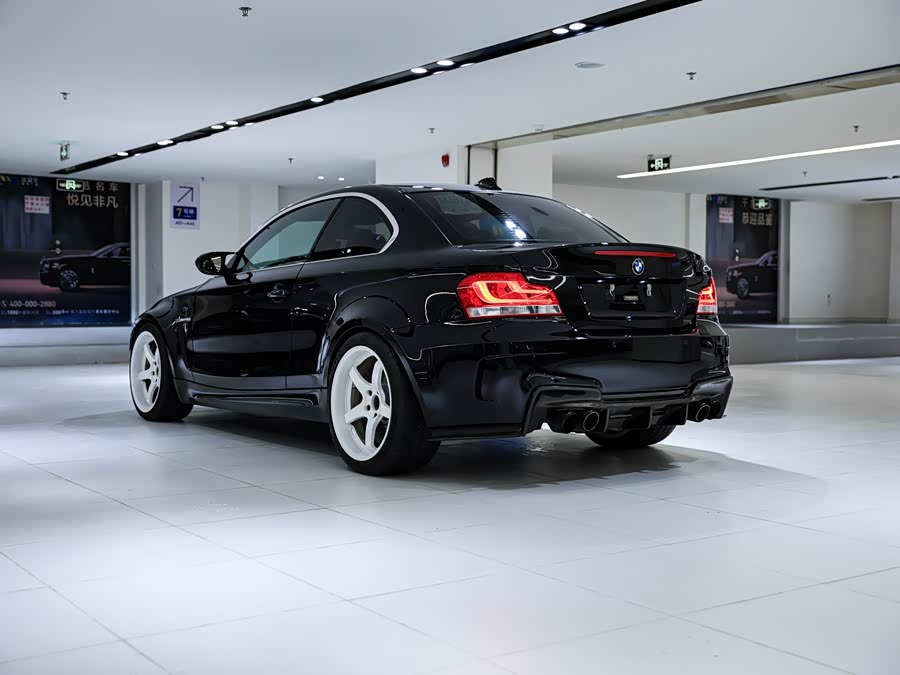 BMW 1 Series M 2012 #8 BMW 1 Series M 2012 car image #8