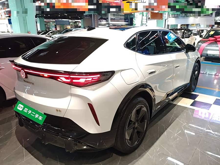 Volkswagen ID.UNYX 06 2025 #8 Volkswagen ID.UNYX 06 2025 imagen de coche #8