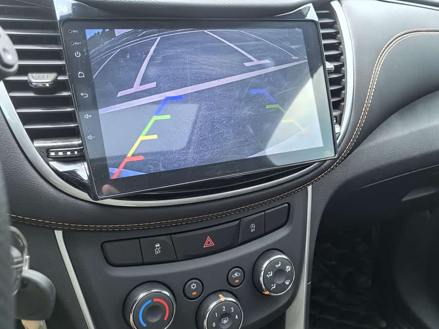 Chevrolet Tracker 2017 car image #8