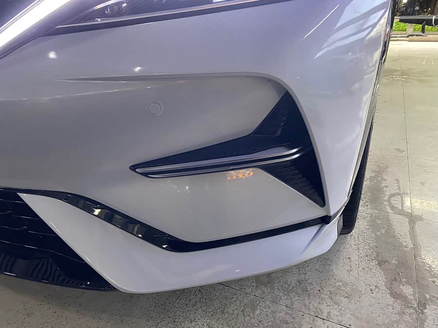 BYD SongL EV 2024 #8 BYD SongL EV 2024 car image #8