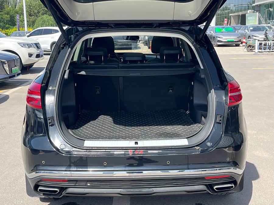 HongQi HS5 2023 #8 HongQi HS5 2023 car image #8