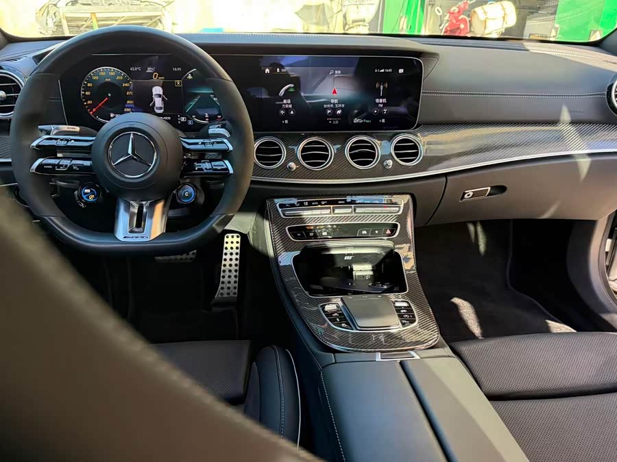 Mercedes-Benz E AMG 2021 immagine di auto #8