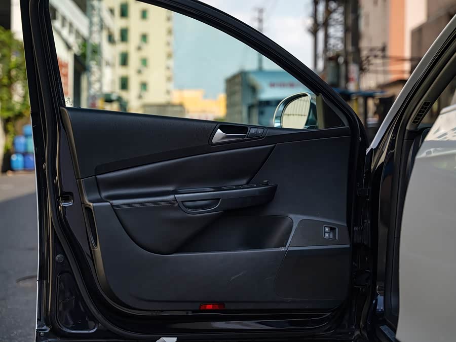 大众 Passat 2011 汽车图片 #8