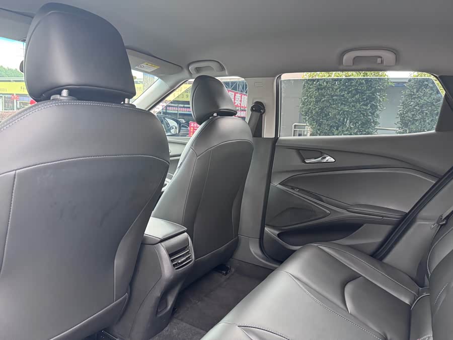 Chevrolet Charm 2023 car image #8