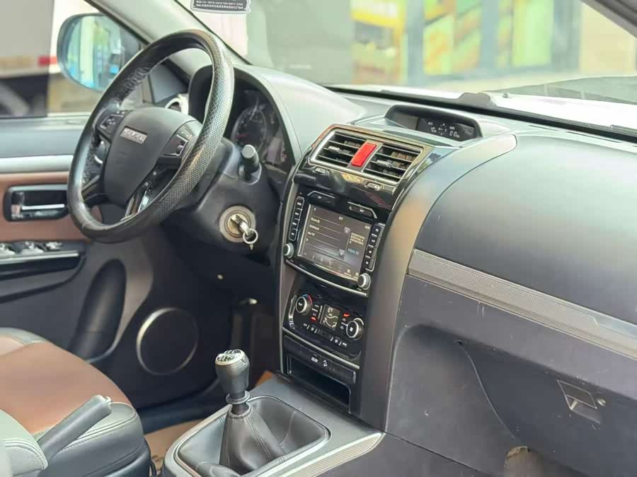 Haval H5 Class 2017 car image #8