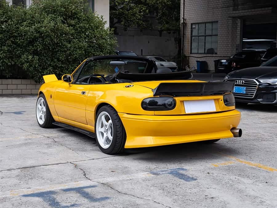 GEELY Monjaro MHEV 2009 car image #8