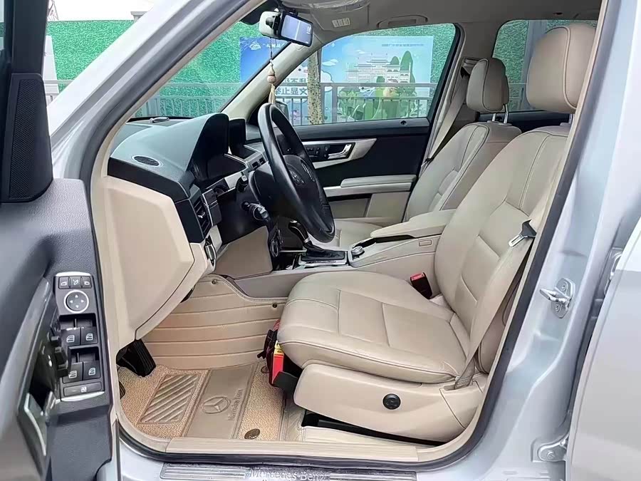 Mercedes-Benz GLK Class (Imported) 2010 #8 Mercedes-Benz GLK Class (Imported) 2010 car image #8