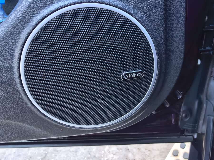 Haval H8 2018 car image #8