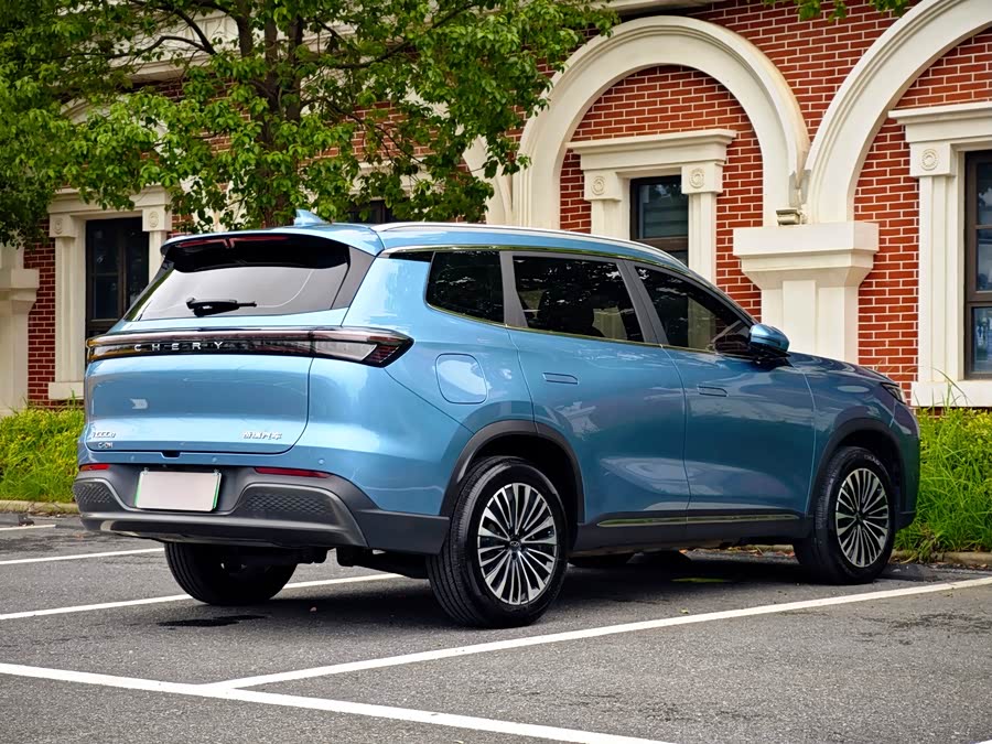 Chery Tiggo8 PLUS C-DM 2024 #8 Chery Tiggo8 PLUS C-DM 2024 car image #8