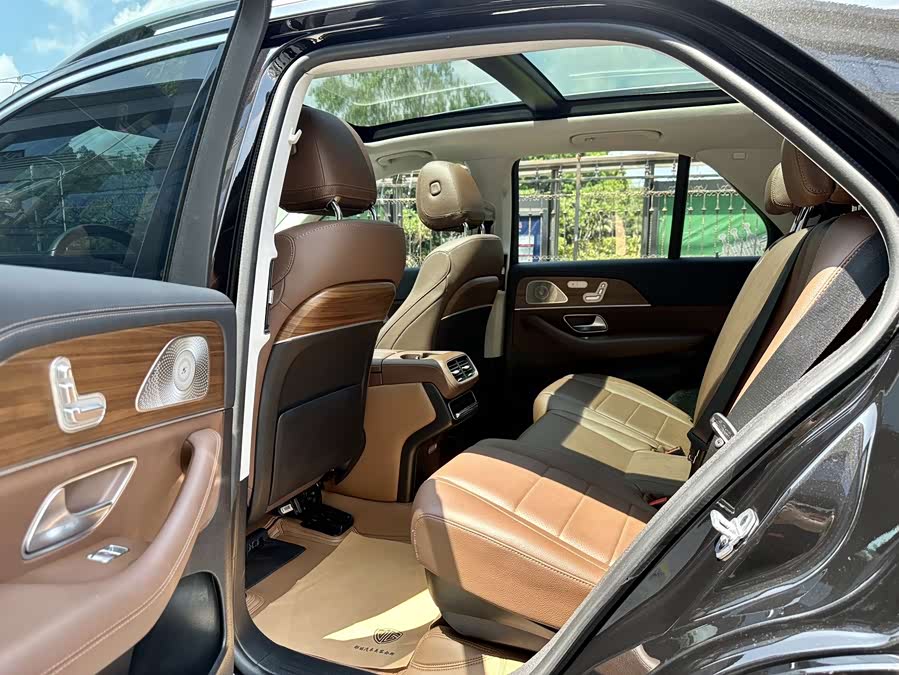 Hyundai i30 2023 car image #8