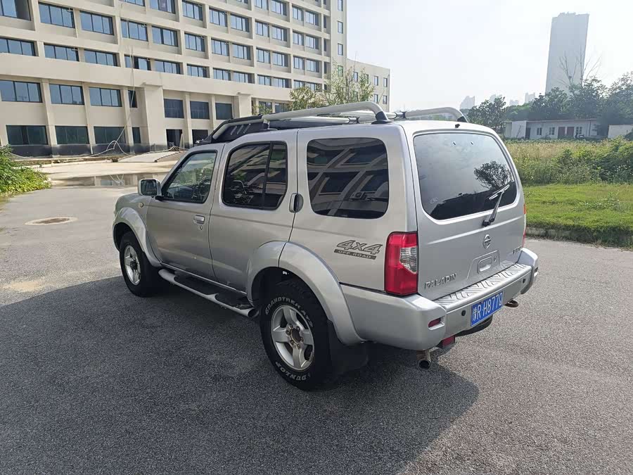 日产 日产帕拉丁 2010 汽车图片 #8