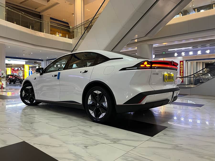 Deepal SL03 2025 car image #8