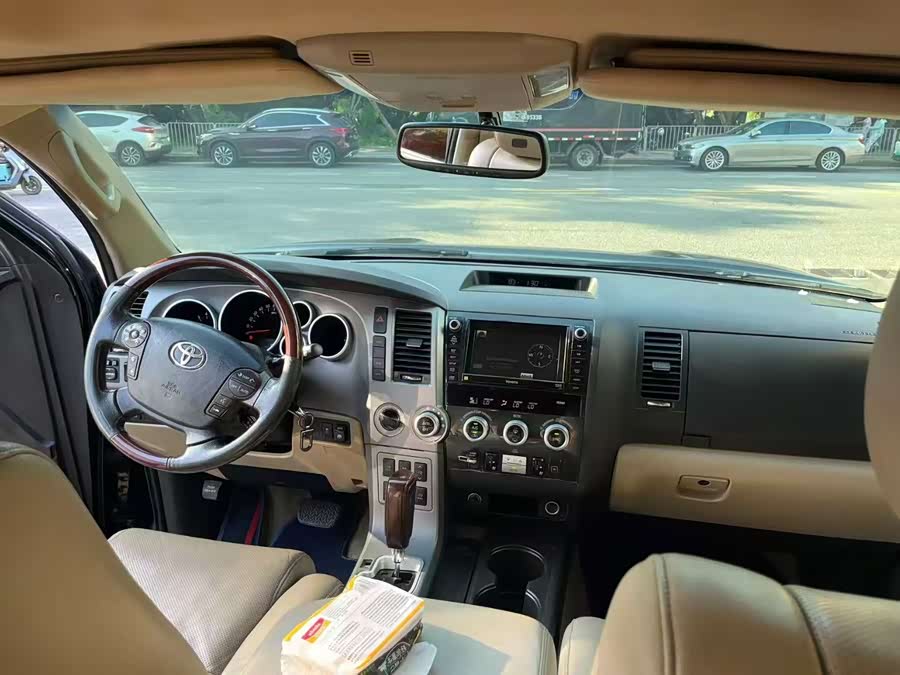 Toyota Sequoia 2011 #8 Toyota Sequoia 2011 imagen de coche #8