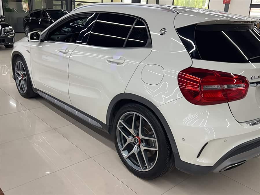 Mercedes-Benz GLA AMG 2015 car image #8