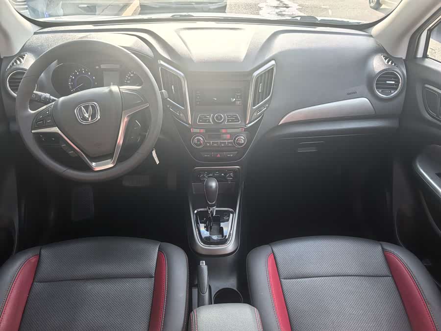 Changan CS15 2018 car image #8