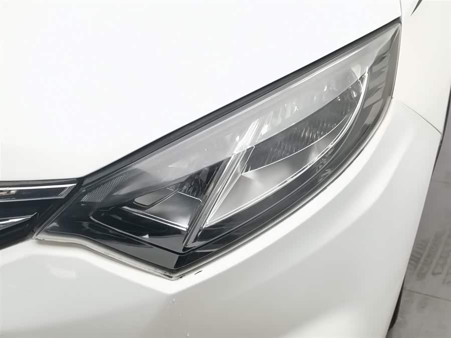 Changan Eado XT 2017 #8 Changan Eado XT 2017 изображение автомобиля #8