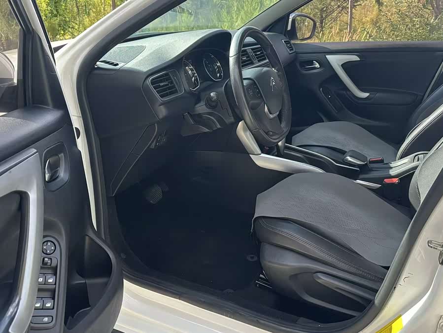 Citroen C3-XR 2015 car image #8