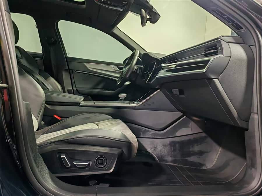 Audi A6L 2024 car image #8