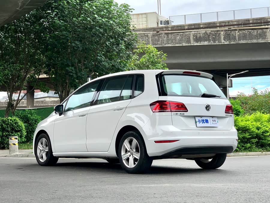 Volkswagen Golf Sportsvan 2018 car image #8
