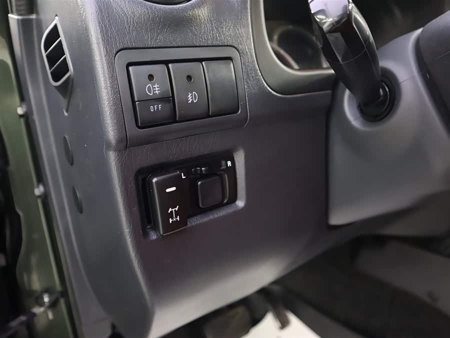 Suzuki Jimny (Imported) 2018 immagine di auto #8