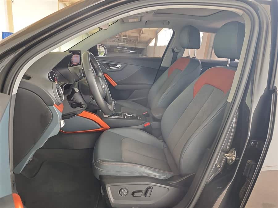 Audi Q2L 2019 immagine di auto #8