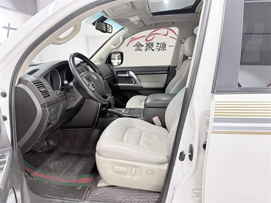 Toyota Land Cruiser 2009 #8 Toyota Land Cruiser 2009 car image #8