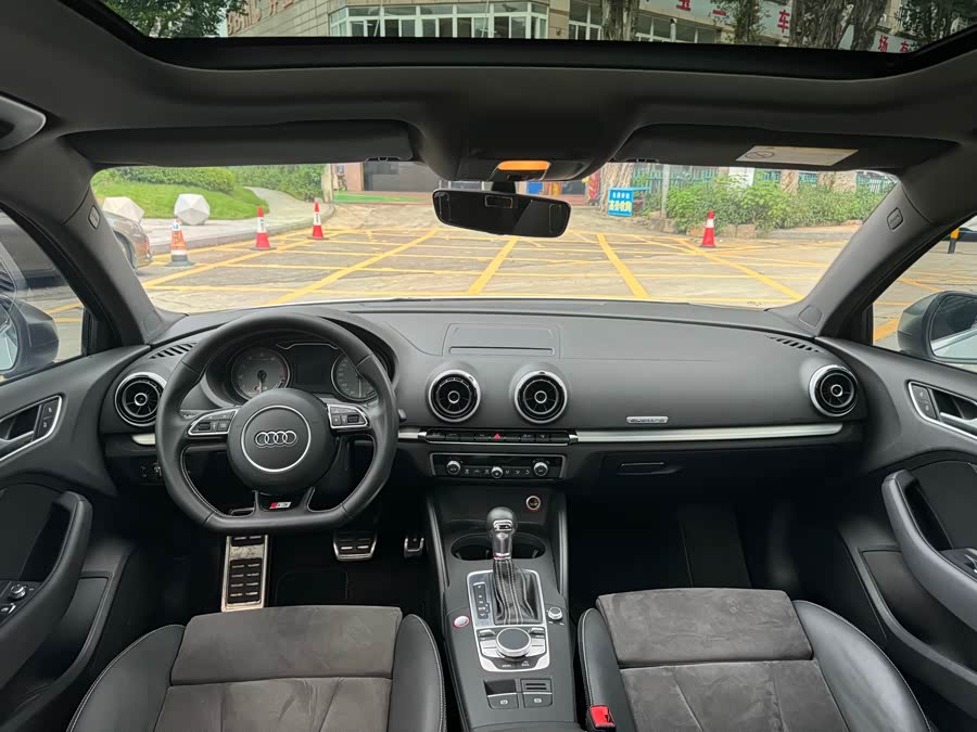 Audi S3 2016 car image #8