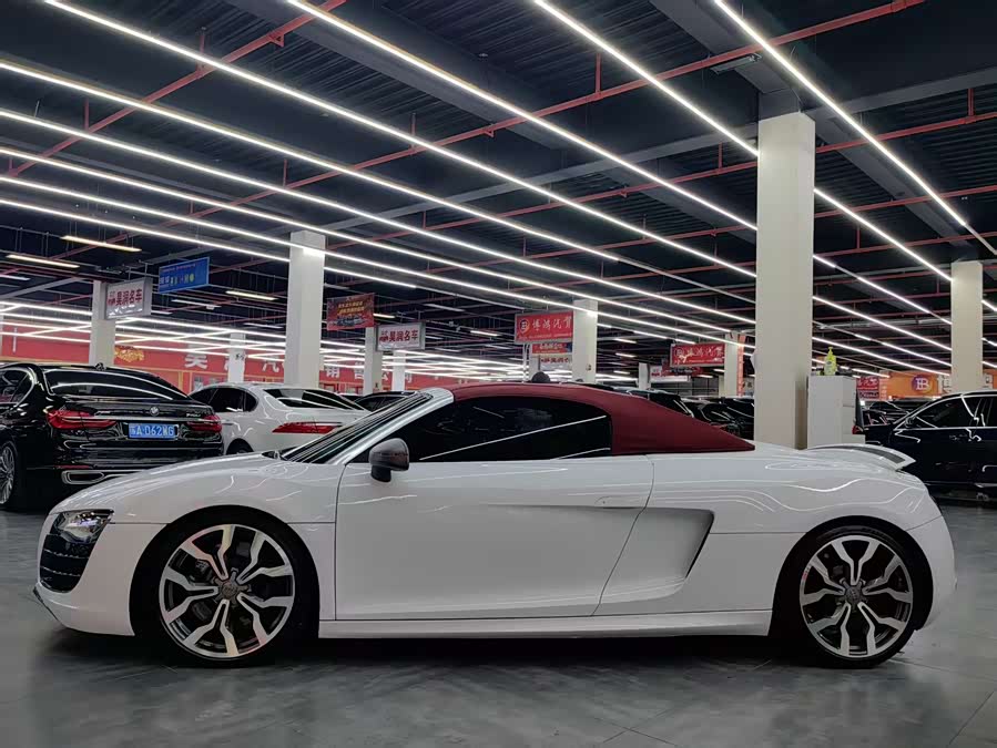 Audi R8 2014 #8 Audi R8 2014 car image #8