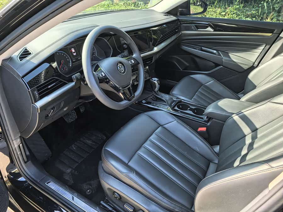 Volkswagen Passat New Energy 2019 immagine di auto #8