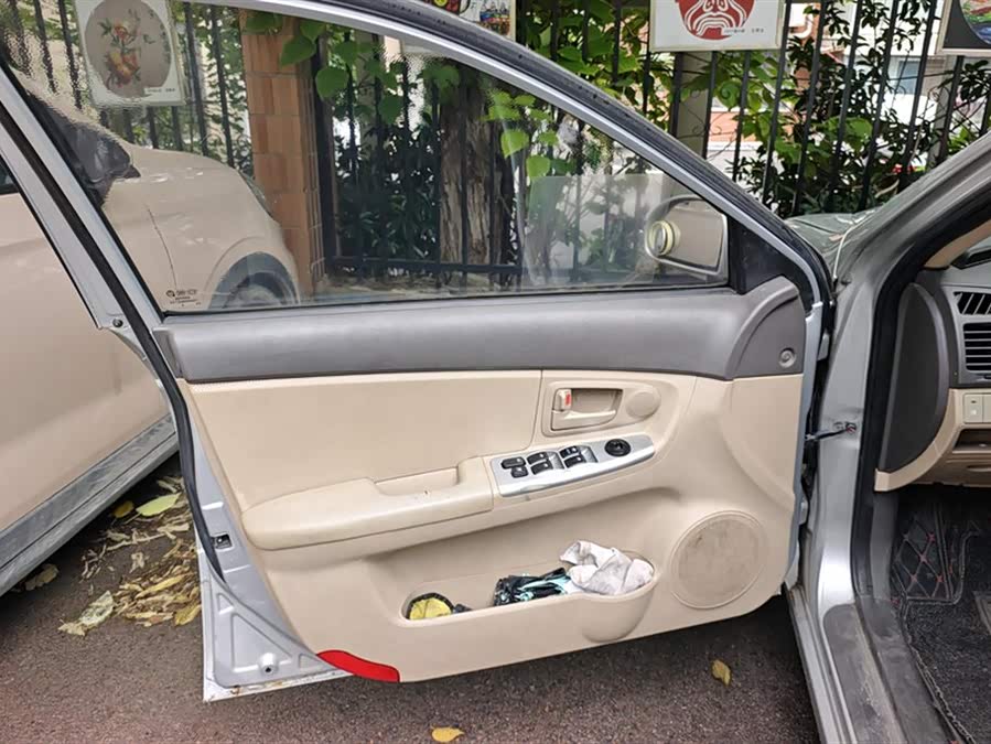 Kia Cerato 2009 immagine di auto #8