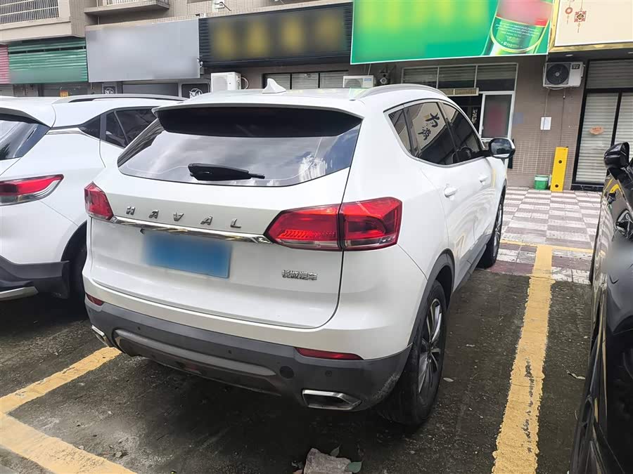 Haval H4 2018 car image #8